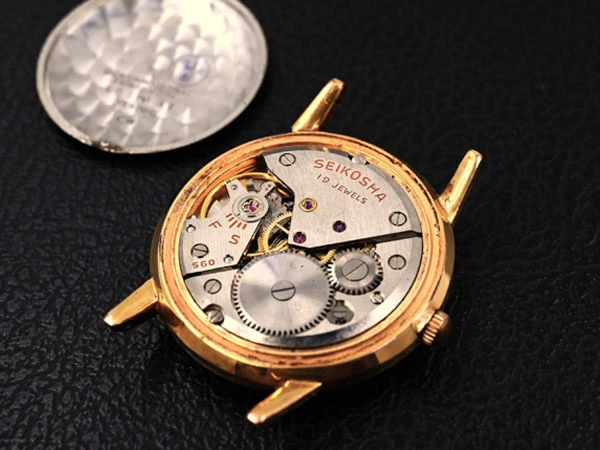 セイコー SEIKO クラウン ゴールド・ドットインデックス 12分割放射線変則ブラックミラーダイアル 19石 ESP 手巻きモデル Vintage