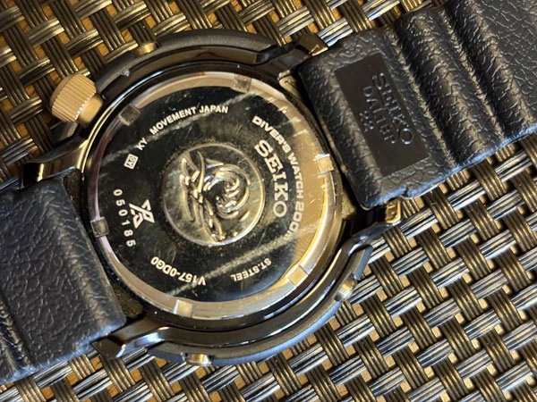 セイコー プロスペックス V157-0DG0 SNE556P1 ソーラー 200m