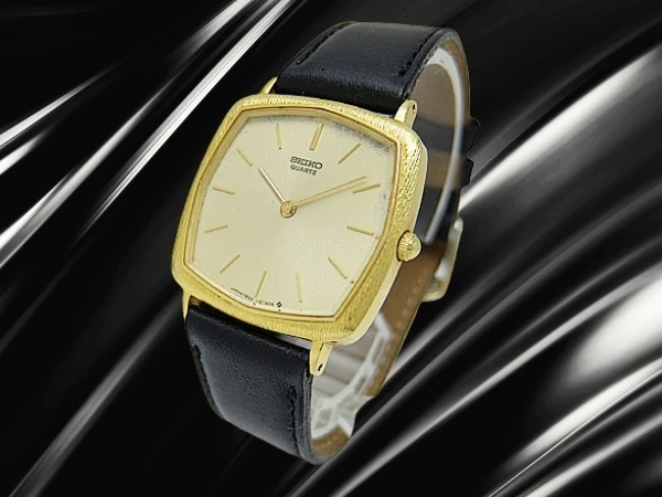 セイコー シャリオ 7820-5280 重量28g 18KYG 金無垢 スクエア 2針 ゴールドダイヤル 社外レザー装着 取説付属 クオーツ SEIKO CHARIOT [代行おまかせコース]