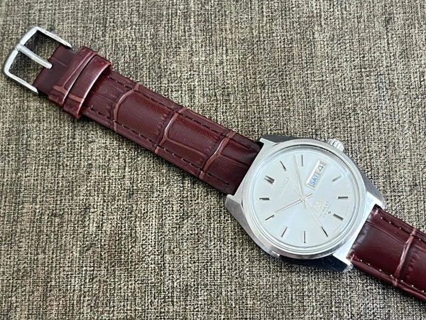 グランドセイコー GRANDSEIKO 唐草文字盤 Arabesque 6146-8000 GSメダリオン 61GS