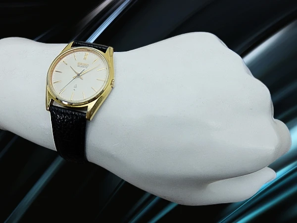 セイコー オールドクオーツ 7121-8000 SGP/SS 網目リネンダイヤル SEIKOレザー装着 SEIKO QUARTZ [代行おまかせコース]