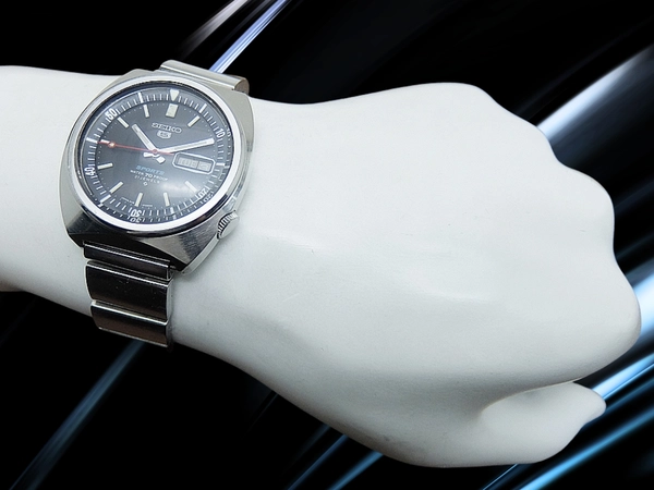 セイコー 5スポーツ 6119-6020 SS インナー回転ベゼル ブラックダイヤル ブレス装着 オートマチック SEIKO 5SPORTS 70 PROOF [代行おまかせコース]