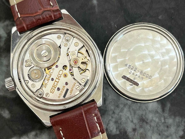 グランドセイコー GRANDSEIKO シルバー文字盤 4522-8000 Cal.4522A 手巻き
