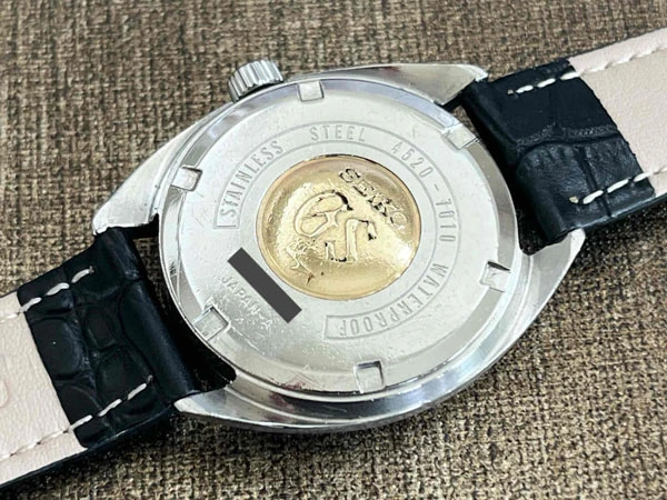 グランドセイコー GRANDSEIKO アイスブルー文字盤 4520-7010 ハイビート Cal.4520A 45GS