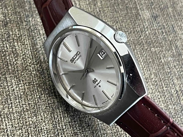 グランドセイコー GRANDSEIKO シルバー文字盤 5645-8000 カバードラグケース Cal.5645A 56GS
