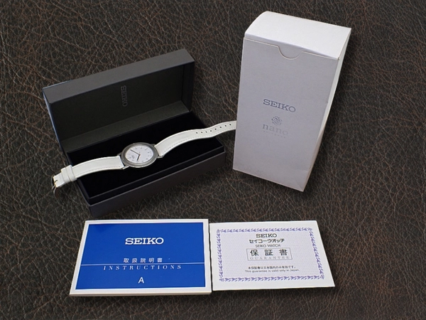 セイコー × ナノユニバース 別注シャリオ SCXP105 7N01-0JWE0 37mm Mサイズ SS ホワイトダイヤル SEIKOレザー装着 クオーツ 限定復刻モデル BOX・保証書等付属 SEIKO CHARIOT × nano universe Limited Edition [代行おまかせコース]