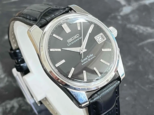 グランドセイコー GrandSeiko セカンドモデル 5722-9990 ブラック文字盤  「Seiko」花文字尾錠付属