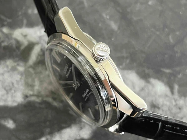 グランドセイコー GrandSeiko セカンドモデル 5722-9990 ブラック文字盤  「Seiko」花文字尾錠付属