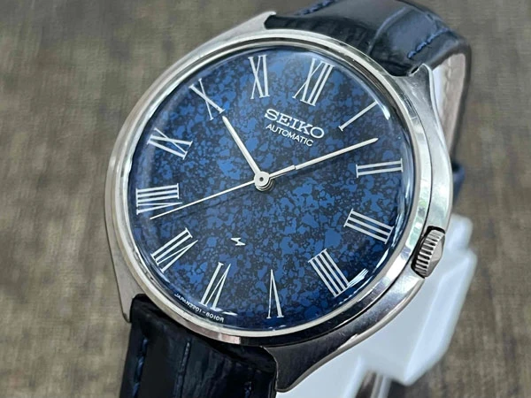 セイコー シャリオ SEIKO CHARIOT ブルーマーブル文字盤 2201-8000 ラピスラズリ