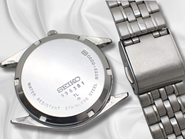 セイコー タイプ2 8223-6030 SS グリーンダイヤル デイデイト 社外ブレス装着 クオーツ SEIKO TYPEⅡ QUARTZ [代行おまかせコース]