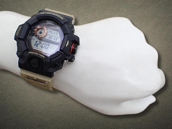 カシオ G-SHOCK レンジマン GW-9400DCJ-1JF デザートカモフラージュ ソーラー電波 ブラック樹脂 ラバーストラップ装着 ヤマネコ刻印 CASIO G-SHOCK MASTER OF G RANGEMAN Master in Desert Camouflage [代行おまかせコース]