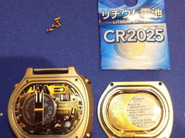 セイコー スキューバマスター SEIKO M725-5A00 SCUBA MASTER 美品 ベルト、バックル新品