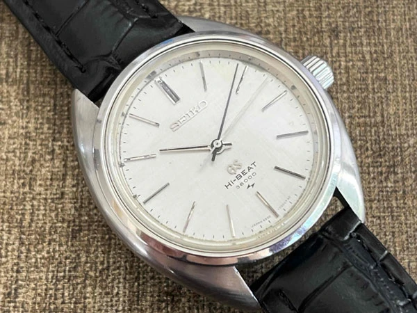 グランドセイコー GRAND SEIKO 4520-7010 絹目文字盤 ハイビート 45GS GSメダリオン