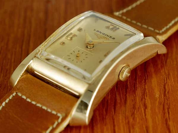 ロンジン LONGINES 14金無垢フレアードHourglass 14KYG Cal.9LT 1940年代後半