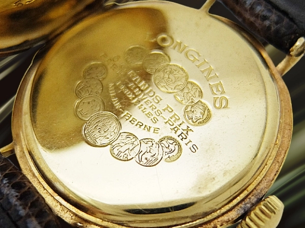 ロンジン スモールセコンド 15石 Cal.12.92 18KYG 金無垢 総重量28g ポーセリンダイヤル ヴィンテージ 手巻き LONGINES Vintage GRAND PRIX PARIS [代行おまかせコース]