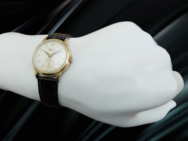ロンジン スモールセコンド 17石 Cal.23Z 総重量26g 9KYG 金無垢 シルバーダイヤル ヴィンテージ 手巻き LONGINES Vintage [代行おまかせコース]
