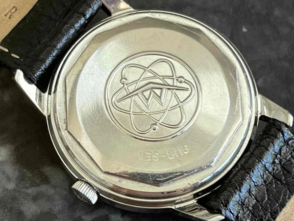 モバード テンポマチック MOVADO TEMPOMATIC 赤日付