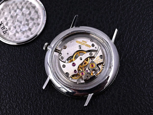 ジャガールクルト JAEGER-LECOULTRE ラウンド 2針 手巻き Ref. 9124-42 Cal.818/3 ホワイト σダイアル OH実施済 良品