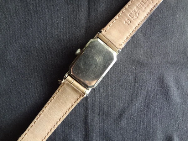 ロンジンレクタンギュラー 14Kホワイトゴールド Cal.9.47N 分解掃除済 証明書付属