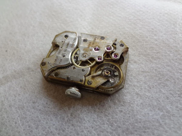 ロンジンレクタンギュラー 14Kホワイトゴールド Cal.9.47N 分解掃除済 証明書付属