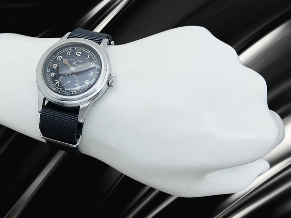 ロンジン グリーンランダー W.W.W. ダーティダース Ref.23088 Cal.12.68Z SS ブラックダイヤル 引き通しストラップ装着 イギリス軍用時計 手巻き 2025年OH済 時計店修理明細付属 LONGINES Greenlander The Dirty Dozen [代行おまかせコース]