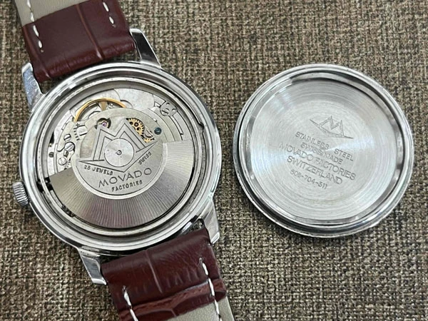 モバード MOVADO Tempo-Matic SUB-SEA テンポマチック 赤日付