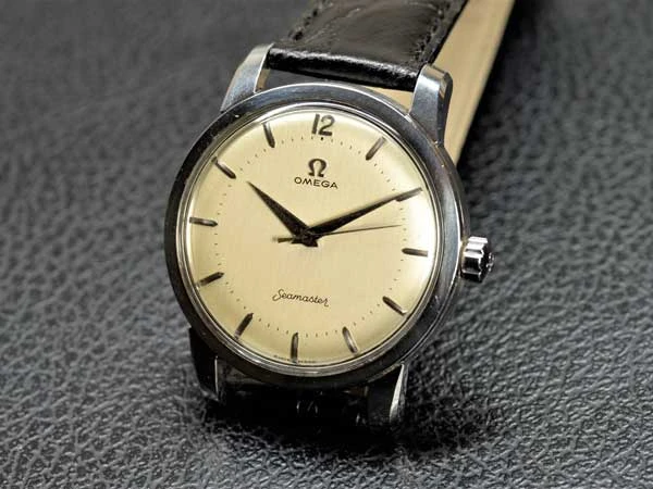 オメガ OMEGA シーマスター SEAMASTER  Cal.420 手巻き シルバー系ダイアル 良品