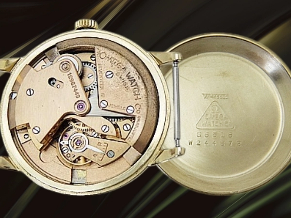 オメガ ハーフローター式オートマチック Ref.G651 Wadsworth社製 重量28g 14K GOLD Cal.351 シルバーダイヤル 社外引き通しベルト OMEGA [代行おまかせコース]