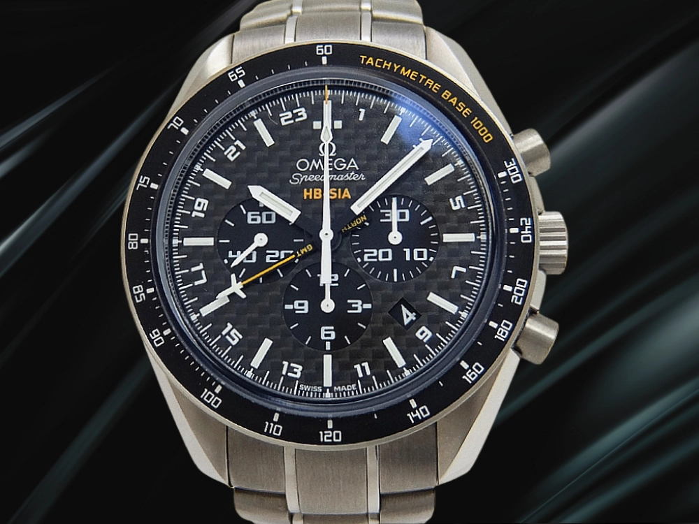 オメガ スピードマスター HB-SIA GMT コーアクシャル Ref.321.90.44.52.01.001 Cal.3603 チタン ブラック カーボンファイバー製ダイヤル ブレス仕様 オートマチック BOX・ギャラ付属 OMEGA Speedmaster HB-SIA GMT SOLAR IMPULSE [代行おまかせコース]