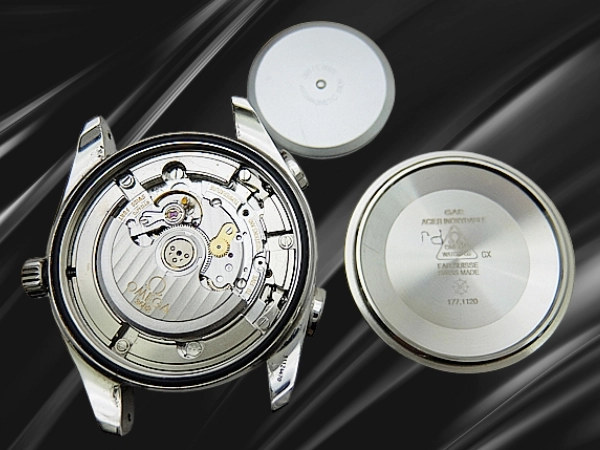 オメガ シーマスター アクアテラ クロノグラフ NZL-32 Ref. 2513.30.00 Cal.3602 シルバーダイヤル ブレス装着 オートマ チック OMEGA Seamaster Aqua Terra Automatic NZL-32 Chronograph [代行おまかせコース]
