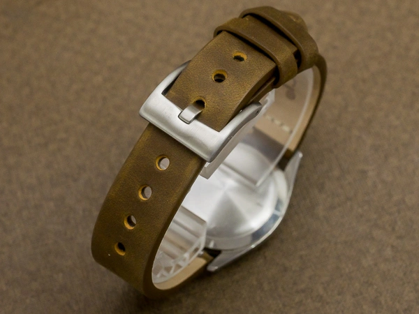 オメガ 手巻き 30mm Cal.420 ラウンドケース シルバーダイヤル ヴィンテージ OMEGA [ 代行おまかせコース ]