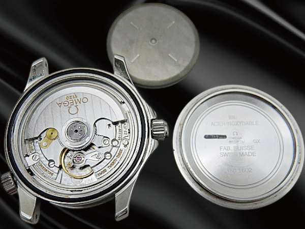オメガ シーマスター 300m プロフェッショナル クロノメーター Ref.168.1602 Cal.1120 SS 青波模様ダイヤル ブレス装着 オートマチック BOX付属 OMEGA Seamaster PROFESSIONAL CHRONOMETER [代行おまかせコース]
