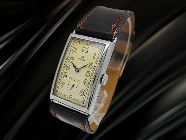 オメガ レクタンギュラー 15石 Cal.T17  エイジングダイヤル 手巻き OMEGA [代行おまかせコース]