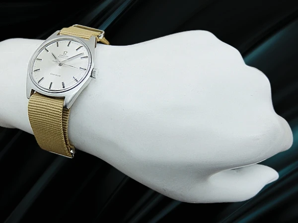 オメガ ジュネーブ Ref.165.041 Cal.552 SS シルバーダイヤル 引き通しベルト装着 オートマチック OMEGA Geneve [代行おまかせコース]