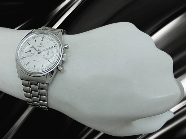 オメガ デビル クロノグラフ Ref.145.017 Cal.860 SS シルバーダイヤル Ω3連ブレス装着 手巻き OMEGA DE VILL CHRONOGRAPH [代行おまかせコース]