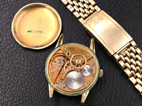 オメガ OMEGA ラウンドモデル 手巻き 30mmキャリバー Cal.283 14KGF 変則アラビック ホワイトダイアル 7連ライスブレス Vintage