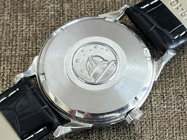 オメガ OMEGA コンステレーション 12角 クロスライン ブラック文字盤 Cal.561 クロノメーター