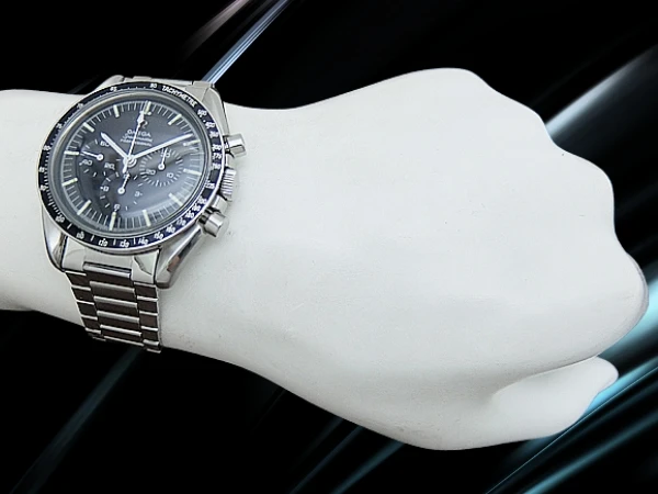 オメガ スピードマスター プロフェッショナル 4thモデル Ref.145.012-67SP Cal.321 SS ブラックダイヤル キャタピラエクステンションブレス装着 手巻き クロノグラフ OMEGA Speedmaster Professional 4th [代行おまかせコース]