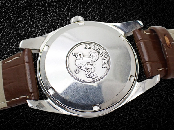 オメガ シーマスター クロノメーター Ref.166.010SP Cal.564 SS シルバーダイヤル レリーフシーホース 社外レザー装着 オートマチック OMEGA Seamaster CHRONOMETER [代行おまかせコース]