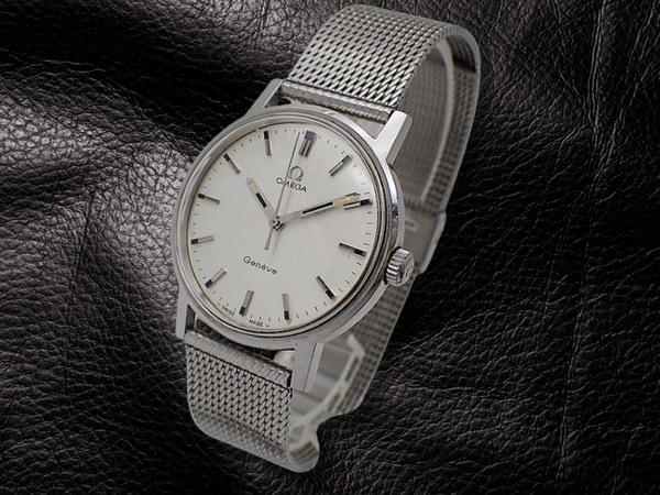 オメガ ジュネーブ Ref.135.070 Cal.601 SS シルバーダイヤル オメガ製メッシュブレスレット装着 手巻き OMEGA Geneve [代行おまかせコース]
