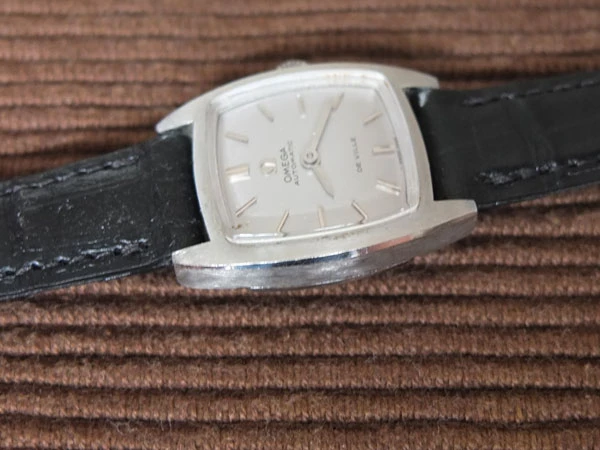 オメガ デビル レディース SS トノー シルバーダイヤル オートマチック OMEGA DE VILLE 美品