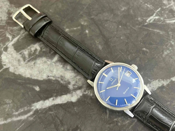 オメガ OMEGA ジュネーブ ブルー文字盤 136.011SP Cal.613 日産建設 勤続25年表彰刻印