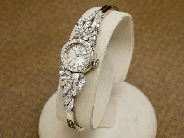 ロレックス レディース 豪華ダイヤ取り巻き プレシジョン プチラウンド 18KWGケース 手巻き アンティーク ROLEX [ 代行おまかせコース ]