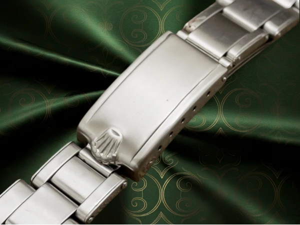 ロレックス 3連 リベットブレス Ref.7205 11コマ 飛び出し王冠バックル 19mm仕様 ROLEX [代行おまかせコース]