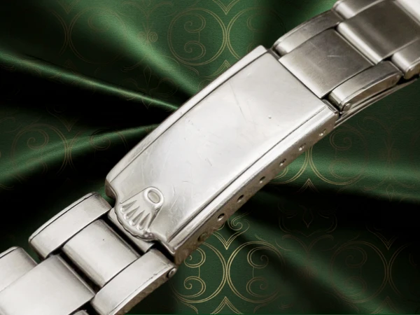 ロレックス 3連 リベットブレス Ref.7205 12コマ 飛び出し王冠バックル 19mm仕様 ROLEX [代行おまかせコース]