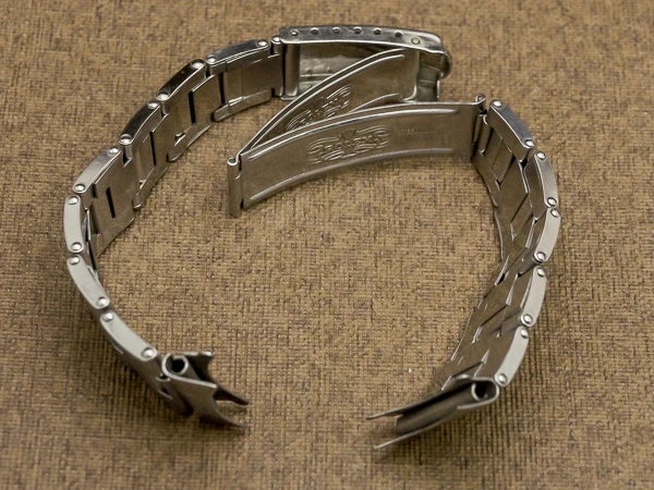 ロレックス 3連 リベットブレス Ref.7205 12コマ 飛び出し王冠バックル 19mm仕様 ROLEX [代行おまかせコース]