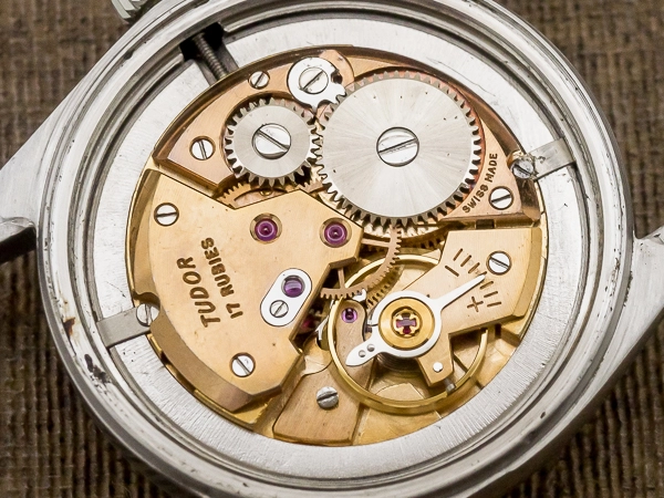 チュードル デカバラ 手巻き オイスター シルバーダイヤル ヴィンテージ チューダー TUDOR OYSTER BIG-ROSE [ 代行おまかせコース ]