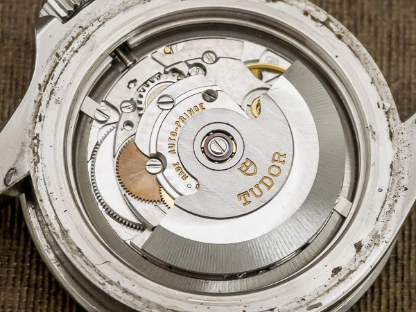 チュードル プリンスデイト サブマリーナ Ref.79190 1997年製/サファイアクリスタル/盾ロゴ・最終世代モデル TUDOR SUBMARINER Prince Date  [ 代行おまかせコース ]