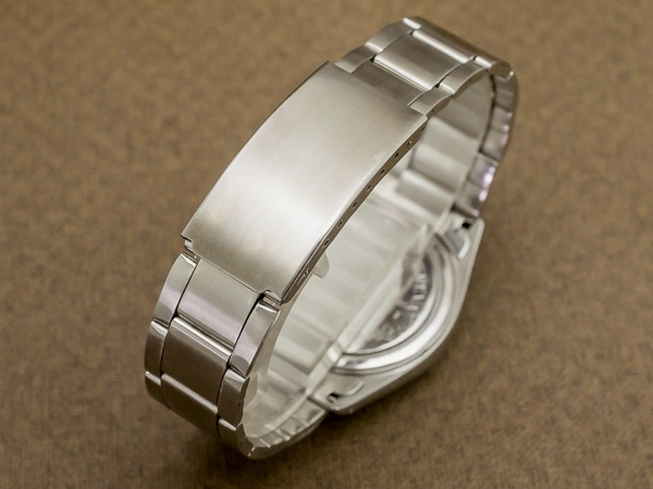 チュードル デカバラ オイスターデイト 手巻き 赤黒デイト ブラックダイヤル チューダー TUDOR [ 代行おまかせコース ]