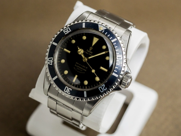 チュードル コバラ サブマリーナ Ref.7928 1963年製 PCG(ポインテッドクラウンガード)ドーム風防 ヴィンテージ チューダー TUDOR SUBMARINER Vintage "Small Rose"  [ 代行おまかせコース ]